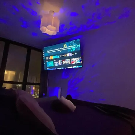 Romantique Vue Sur Tour Eiffel Jacuzzi 아파트 Châtillon
